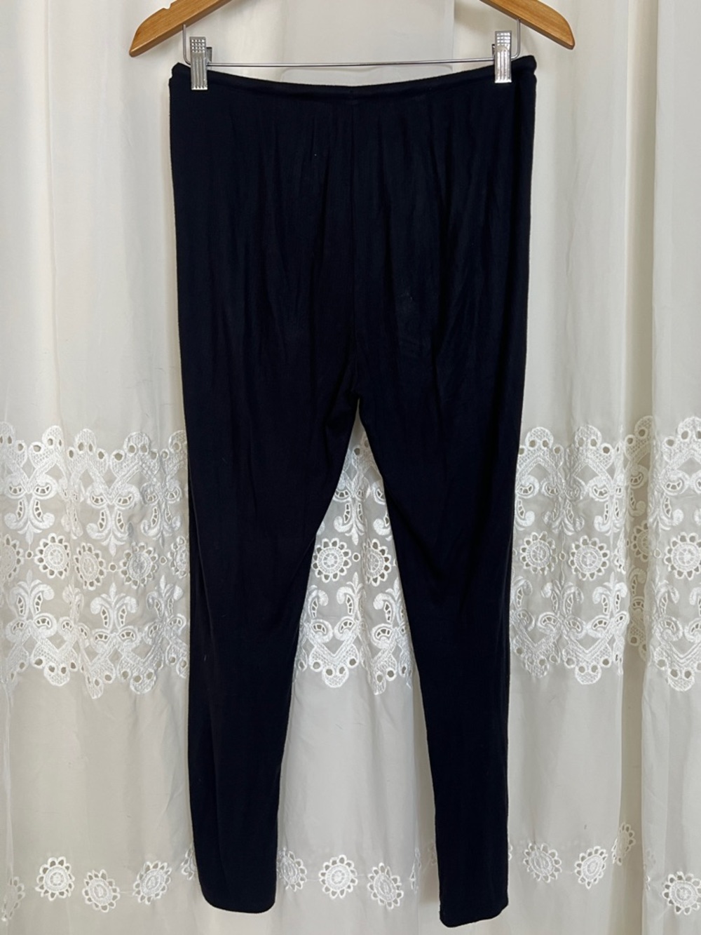 Soma Small Ribbed Drapey Soft Black Ankle Lounge Rayon Comfy Cozy Pajama Bottoms - Picture 2 of 11